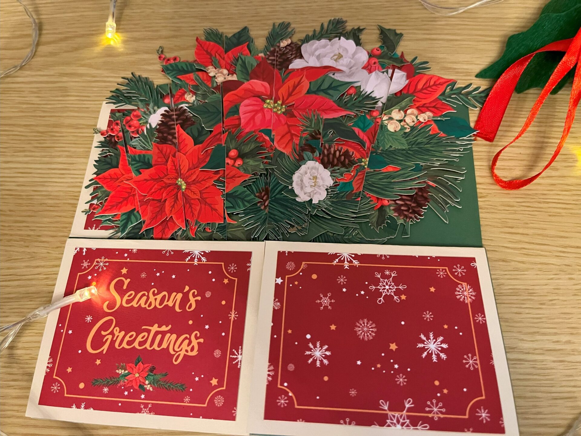 3D POP UP POINSETTIA BOX CARD FRONT 3D pop up poinsettia box card