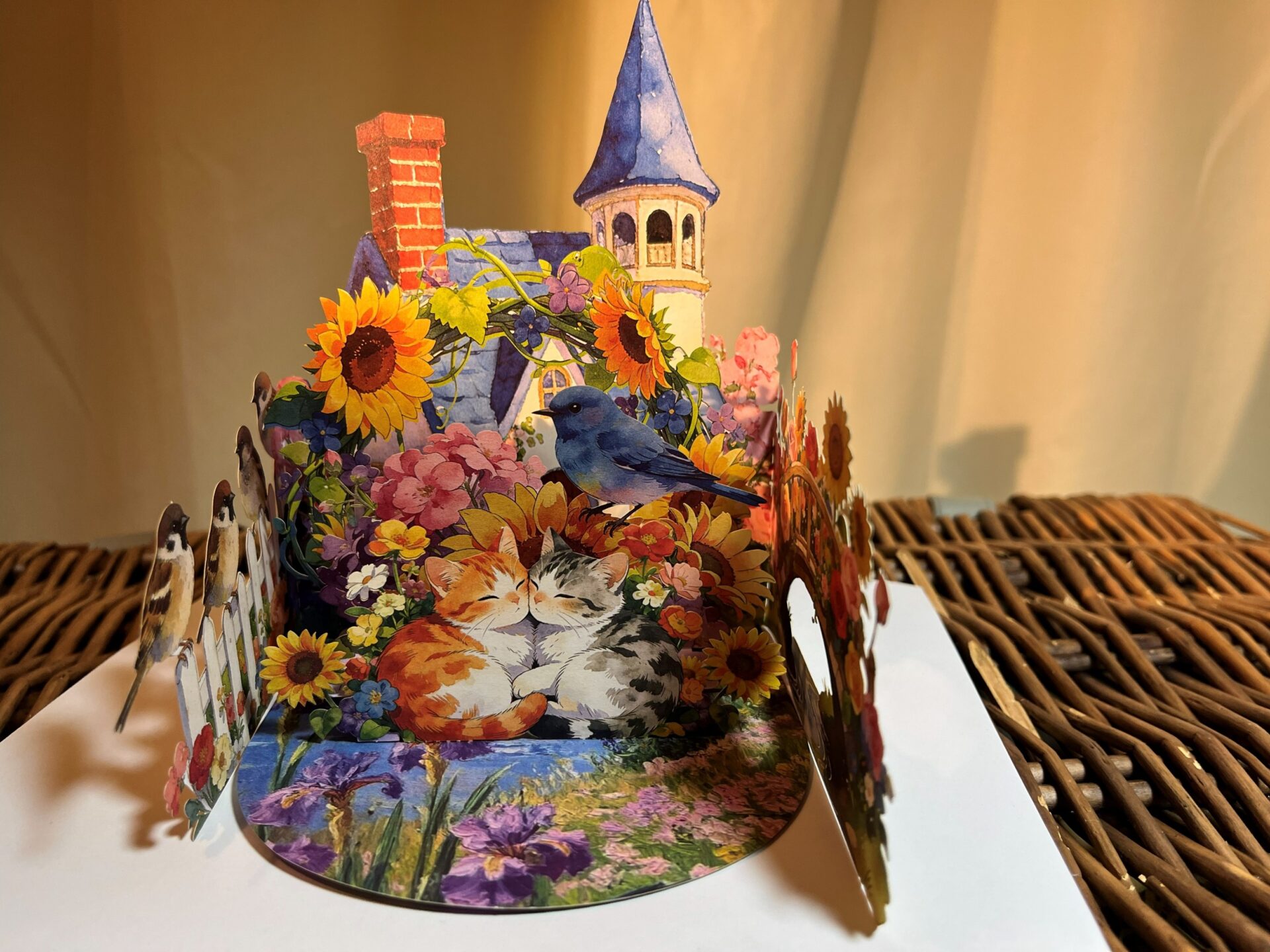 3D POP UP CUTE CATS CUDDLING IN PRETTY GARDEN CARD 3D POP UP CUTE CATS CUDDLING IN PRETTY GARDEN CARD