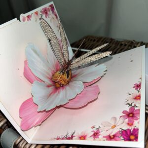3D-POP-UP-DRAGONFLY-CARD.