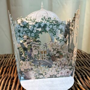 3D POP UP WHITE FLOWER GARDEN CARD